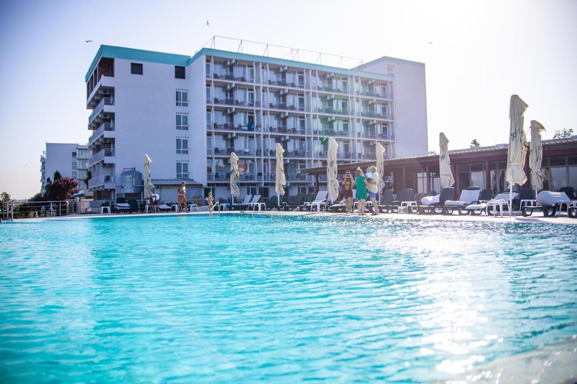 Hotel Carmen Azzuro Venus Esterno foto